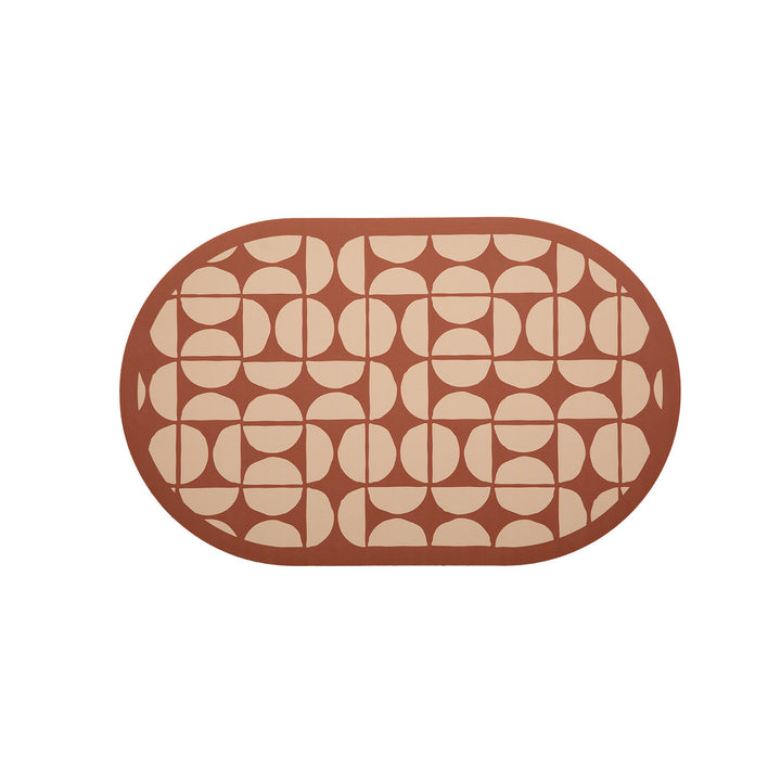 Oval wipeable placemat with tulip pattern, padded edge and non-slip bottom
