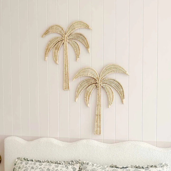 Wall decoration in palm design