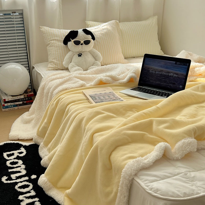 Fluffy Sherpa-Fleece Blanket