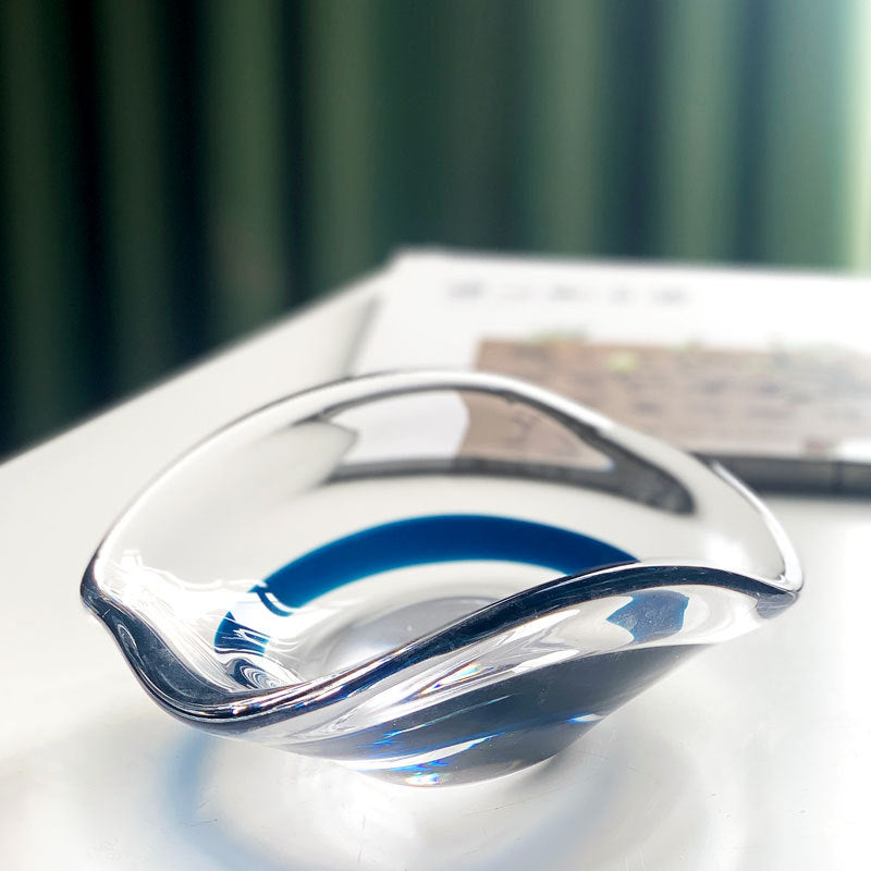 Sculptural Blown Glass Wave-Edged Decorative Centerpiece Bowl