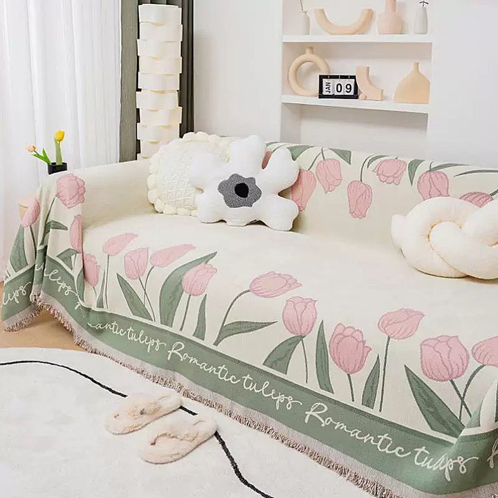 Floral Patterned Throw Blanket