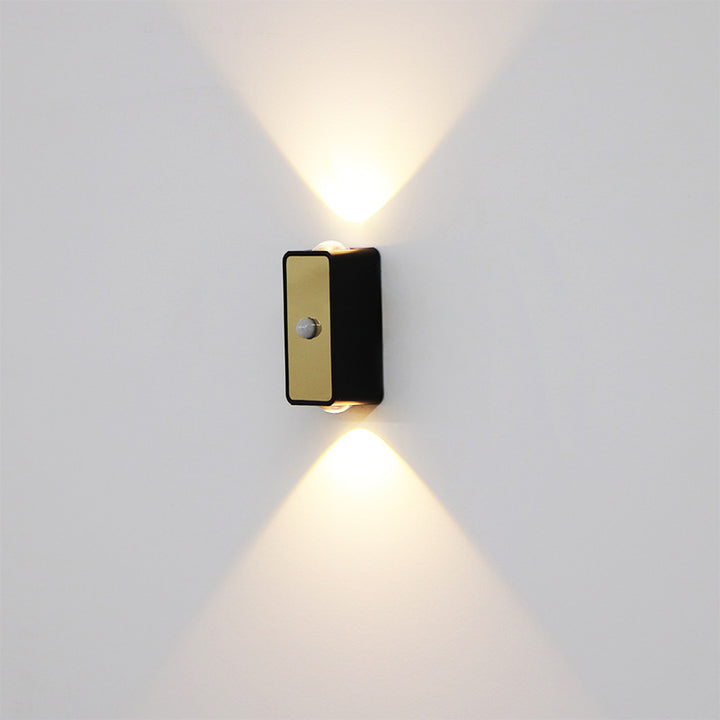 Modern Wall Light