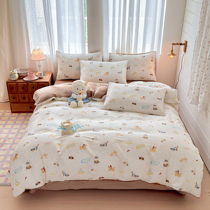 Fun Cartoon-Themed Quilt Set