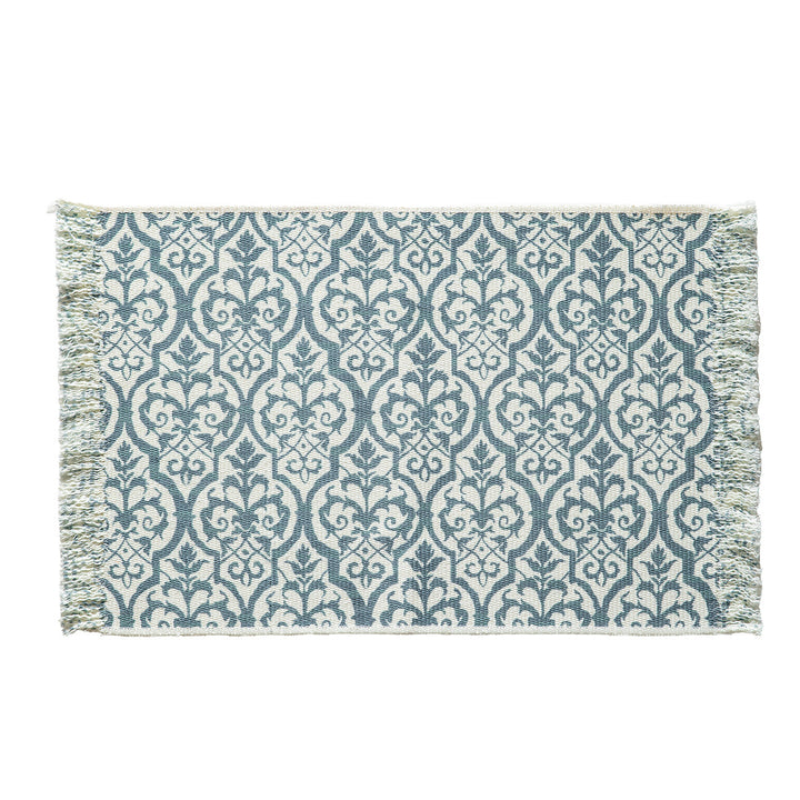 Woven table runner in vintage floral jacquard with fringes
