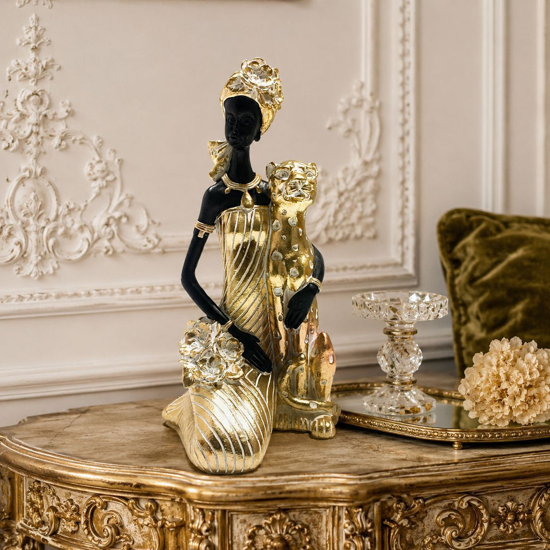 Elegant sculpture with leopard