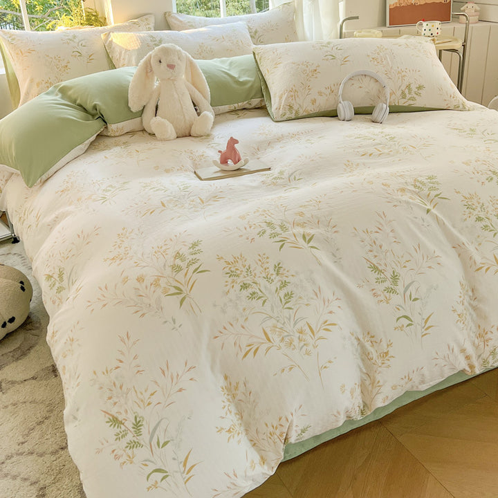 Playful Bear-Themed Bedding Set