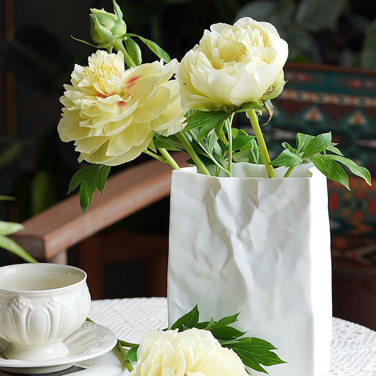 Modern Minimalist Ceramic Vase
