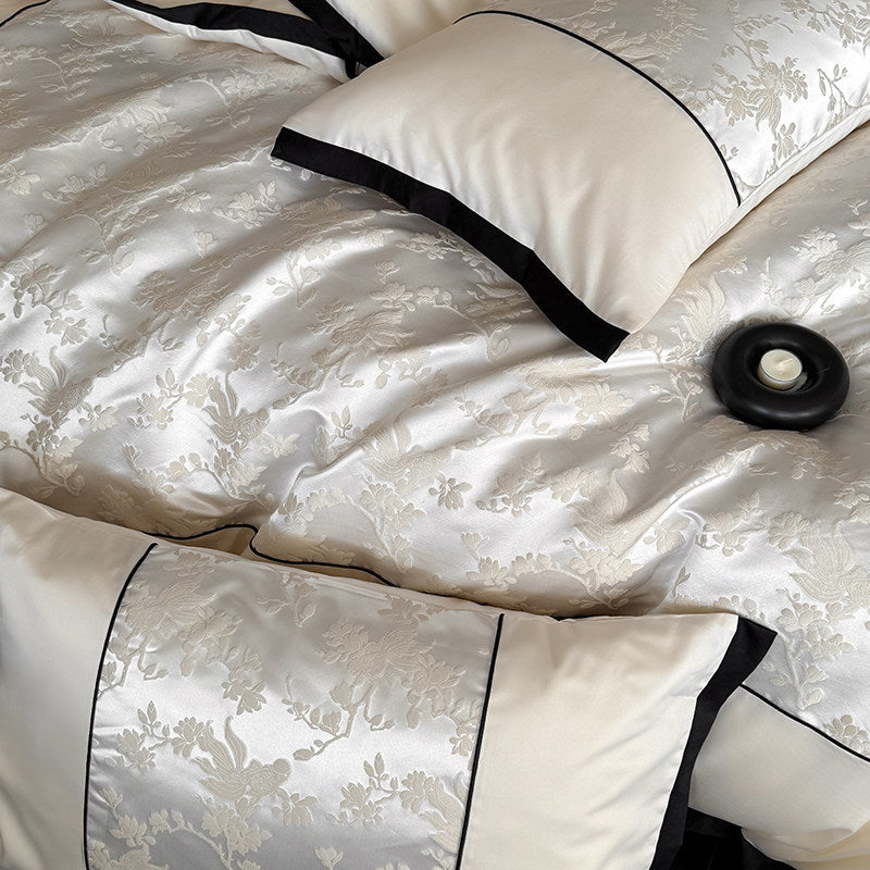 Decorative Luxury Embroidered Satin Bedding Set Avarnia
