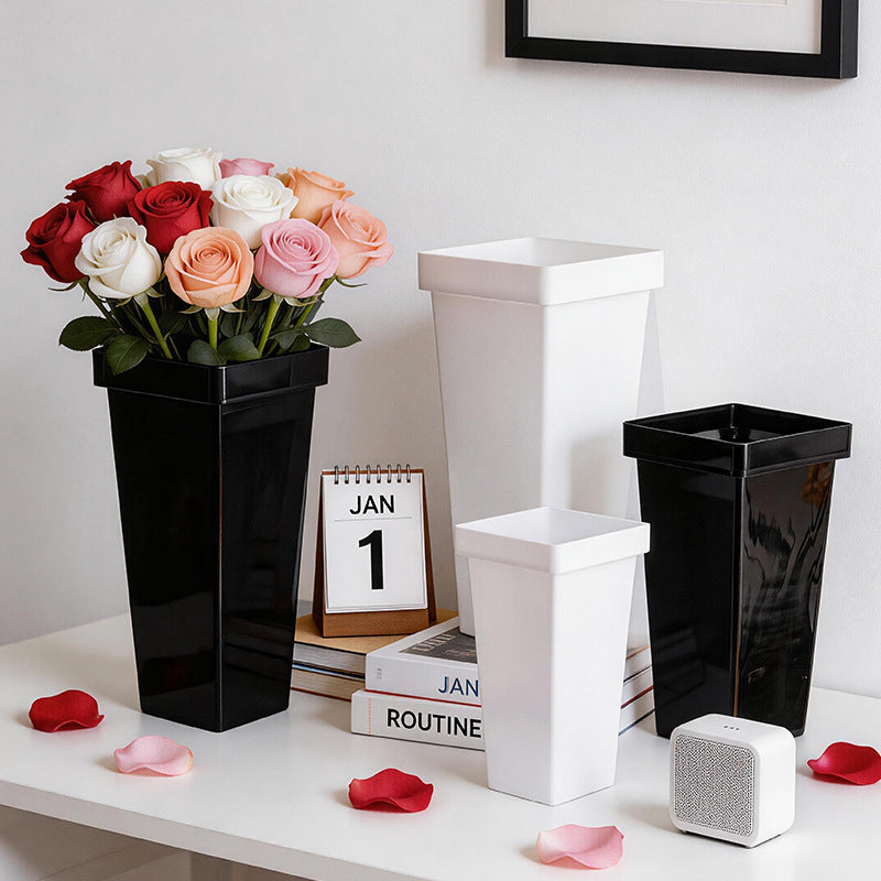 Decorative Plastic Planter Pot