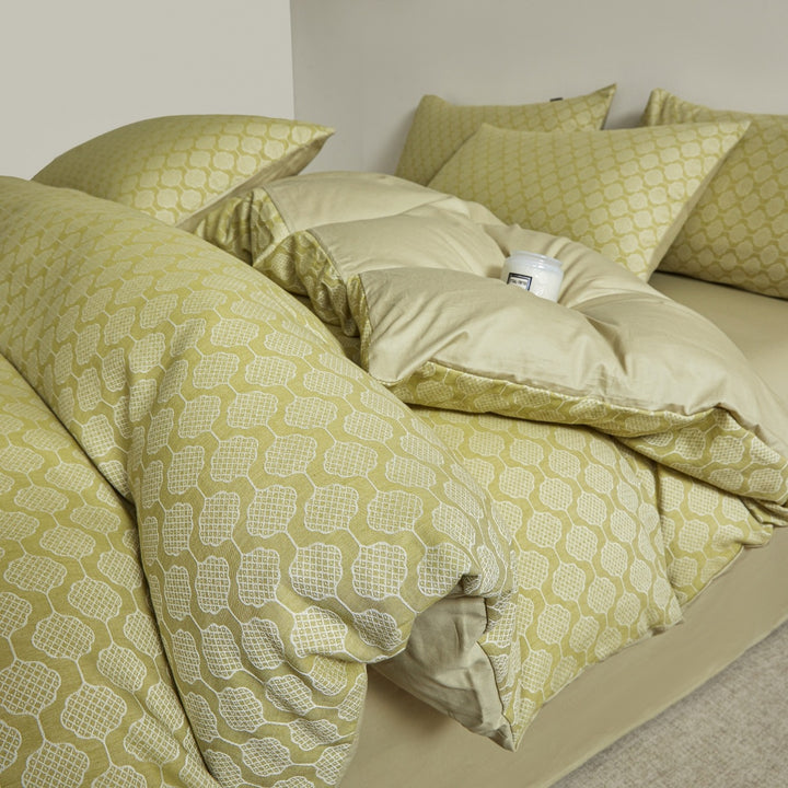 Embroidered Leaf Print Duvet Cover Set