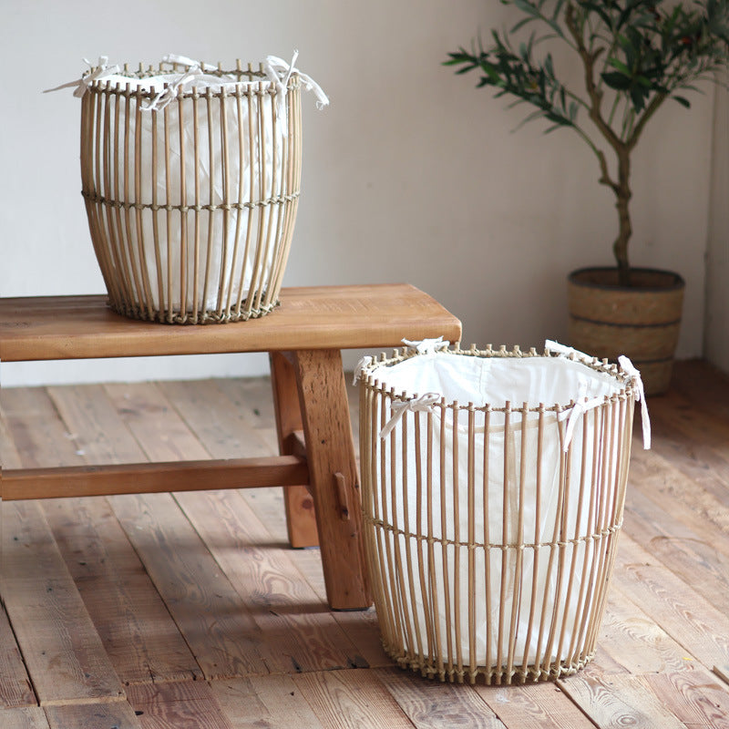 Basket with cotton lining