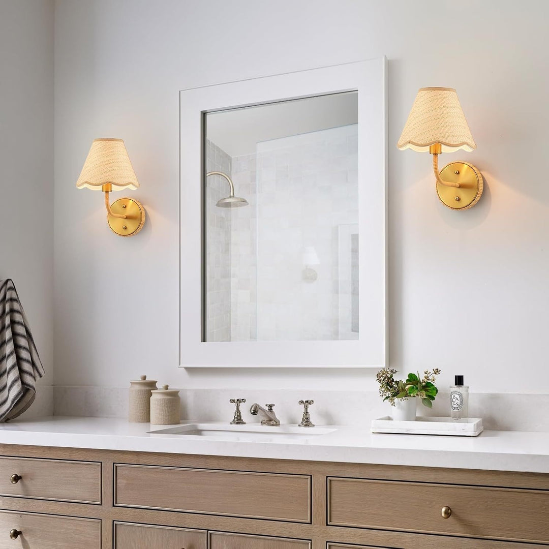 Wall lamp for home decor