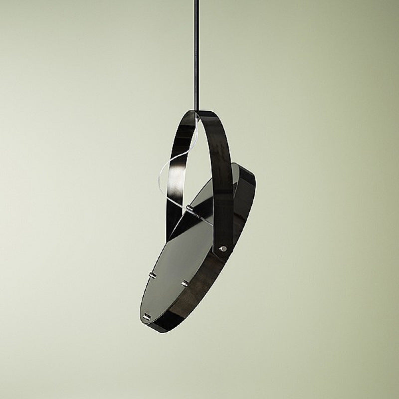 Contemporary geometric pendant light