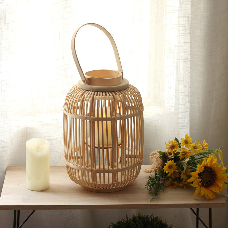 Long-lasting Rattan Lantern