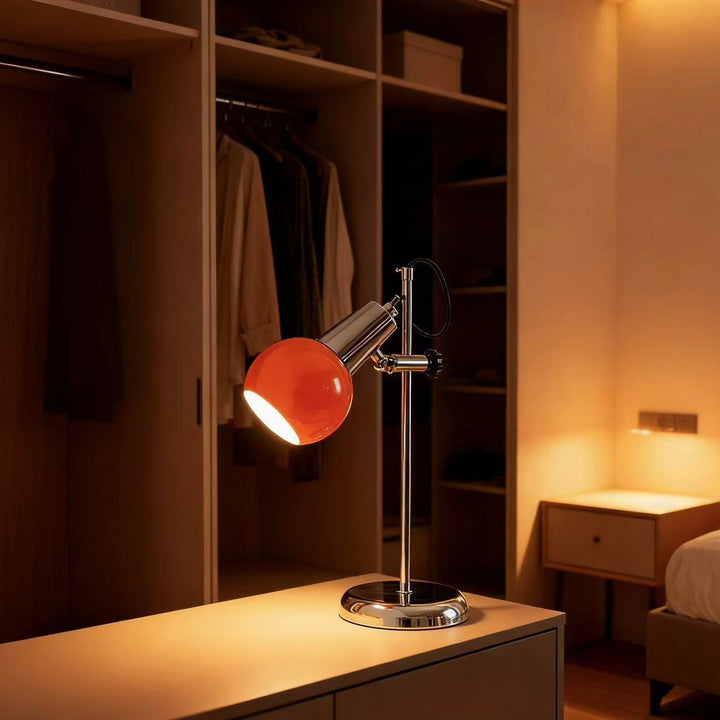 Desk lamp