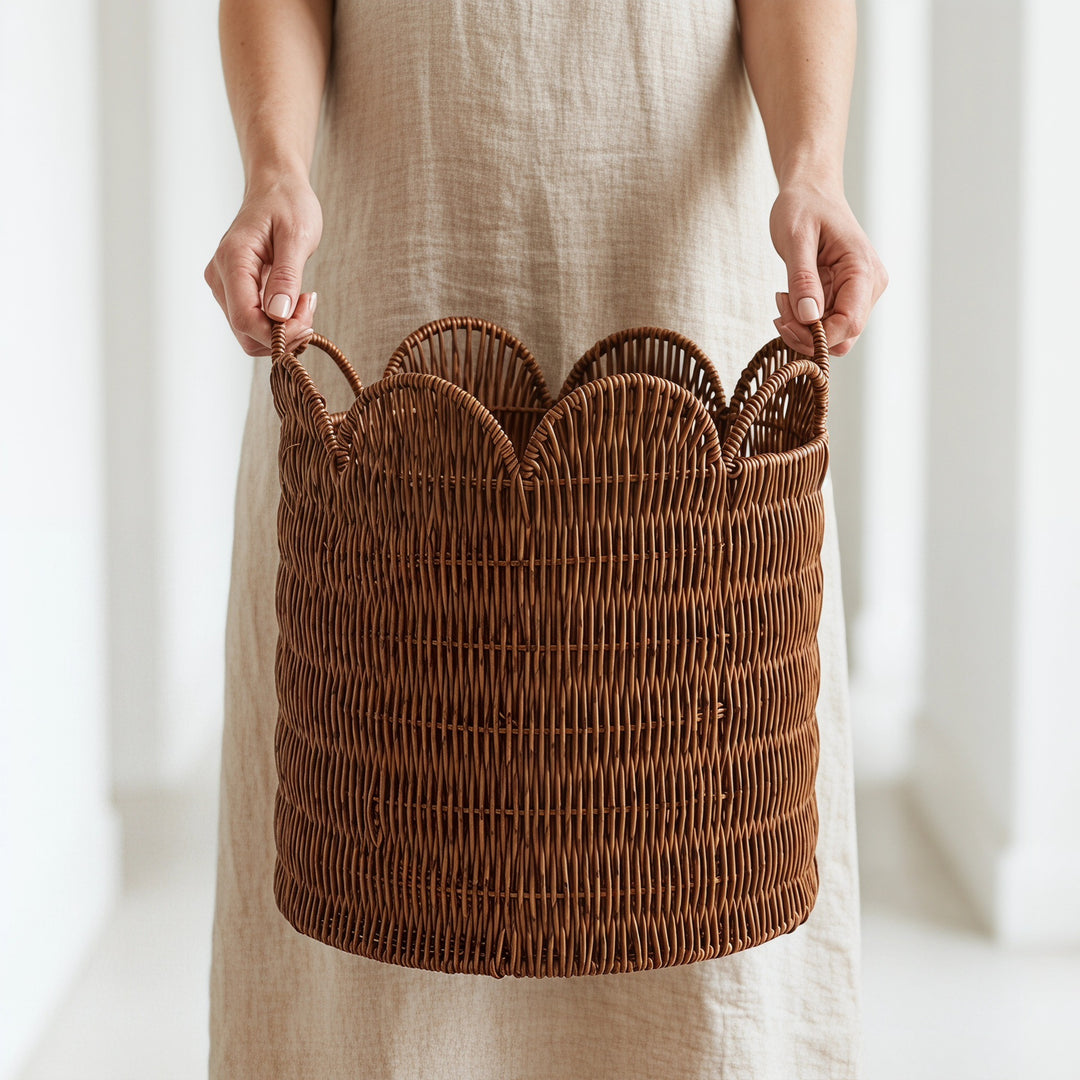 Straw basket