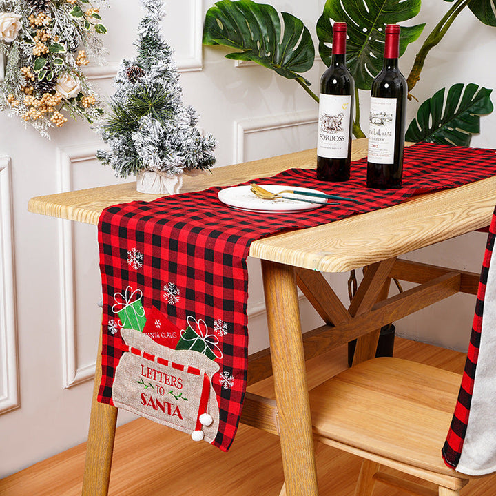 Festive Table Runner
