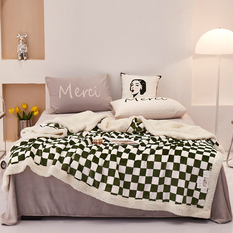 Decorative Reversible Flannel Throw Blanket Avarnia
