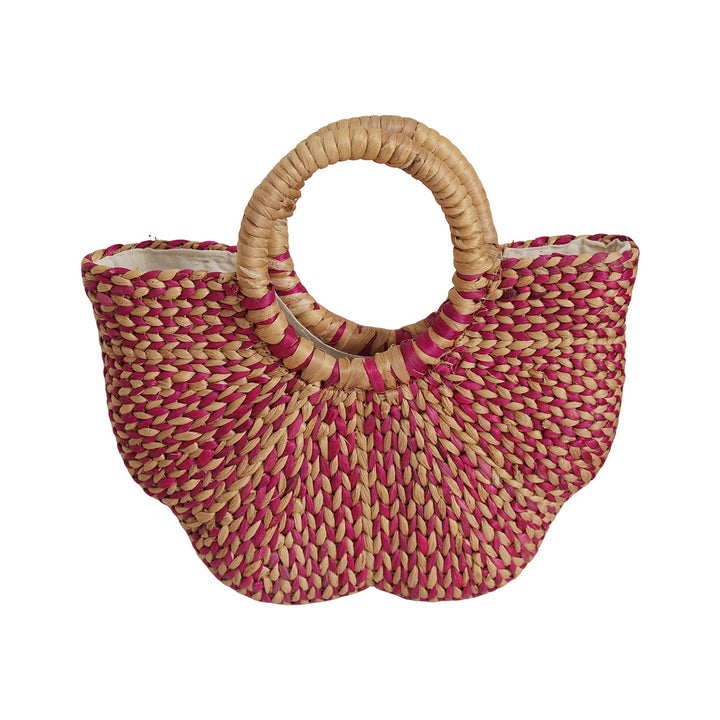 Handmade beach bag made of braided seagrass