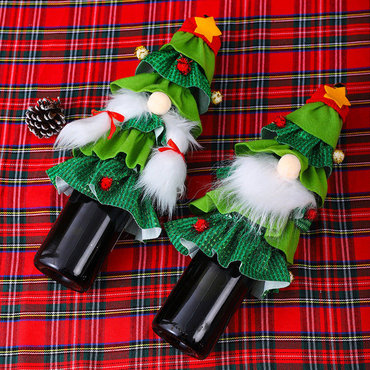 Creative bottle warmer in Christmas tree design