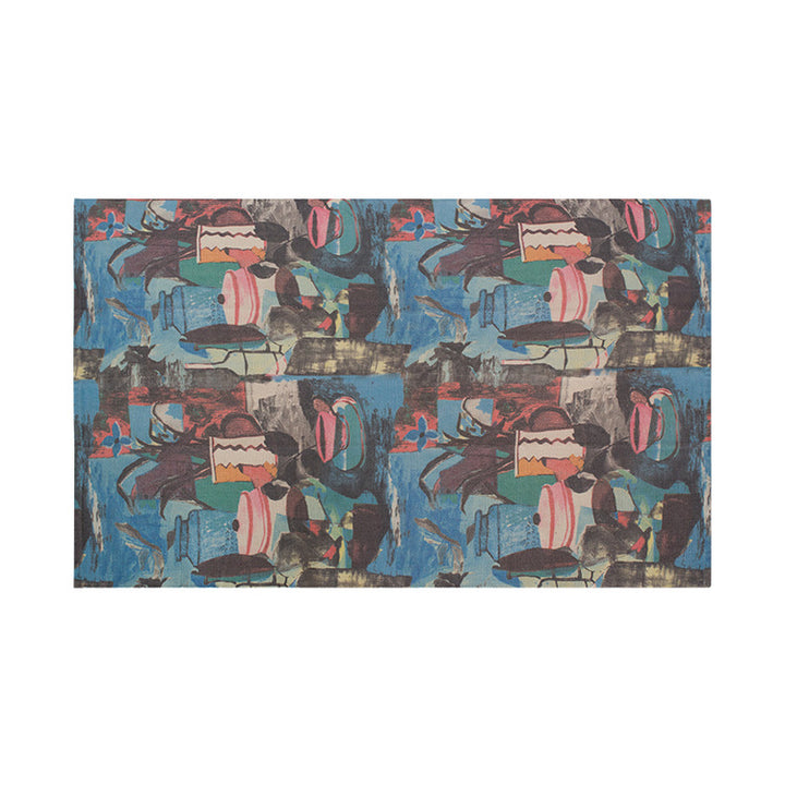 Flat-woven rectangular rug for living and entrance areas with quatrefoil pattern
