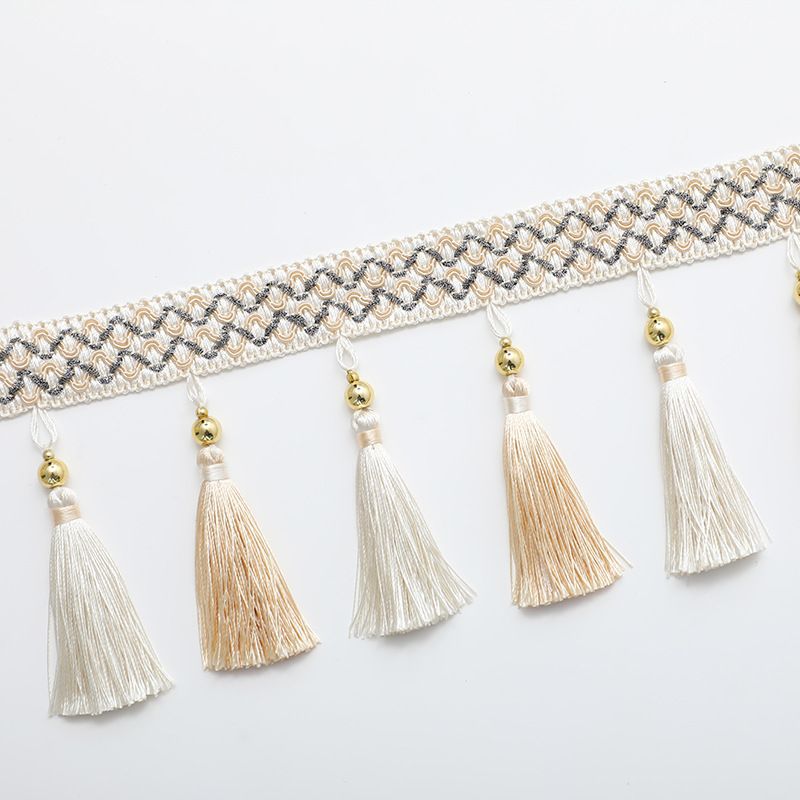 Decorative tassel trim