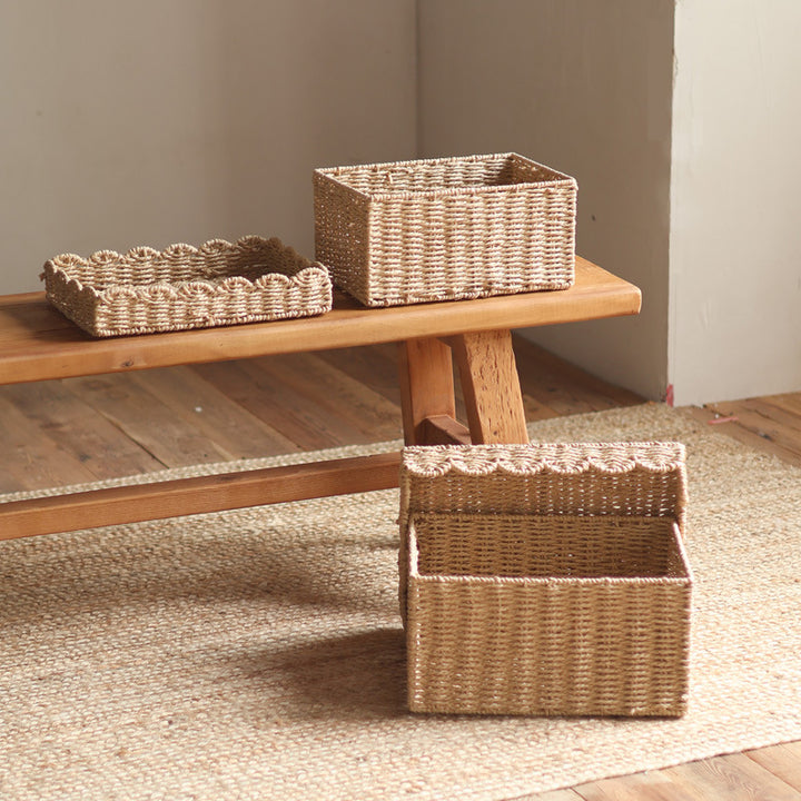 Storage basket with lid and reed design