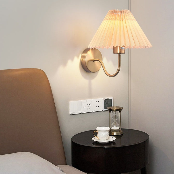 Decorative Pleated Shade Wall Lamp