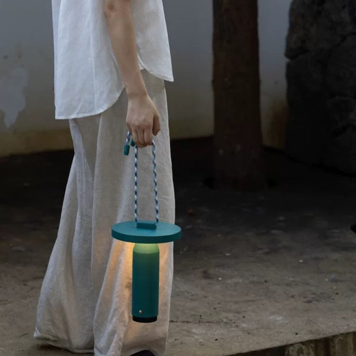 Portable camping lamp