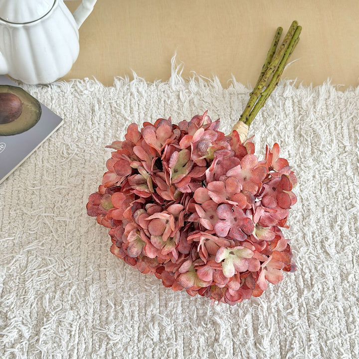 Elegant Hydrangea Floral Bouquet