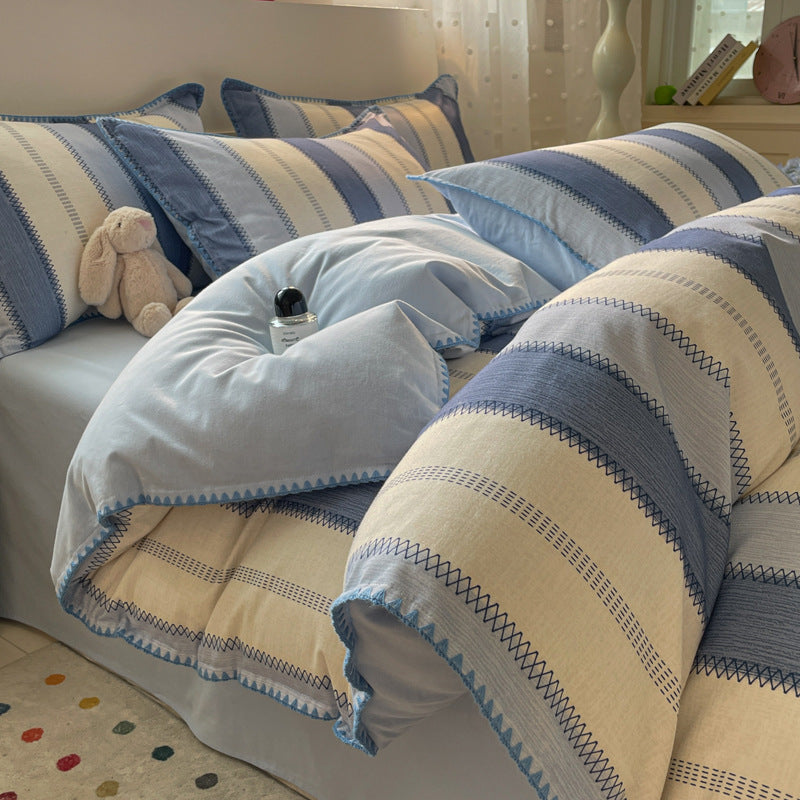 Textured Geometric Pattern Bedding Set