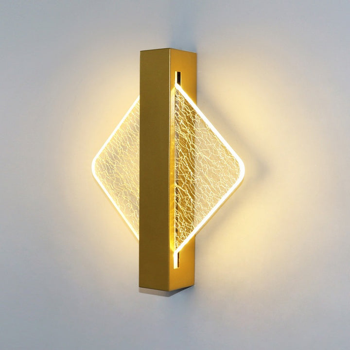 Modern artistic wall lamp