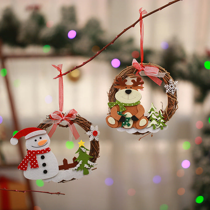 Decorative Christmas wreath with reindeer motif
