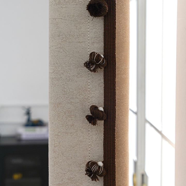 Decorative curtain trim with pompons