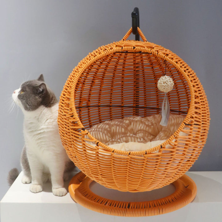 Hanging chair made of natural material