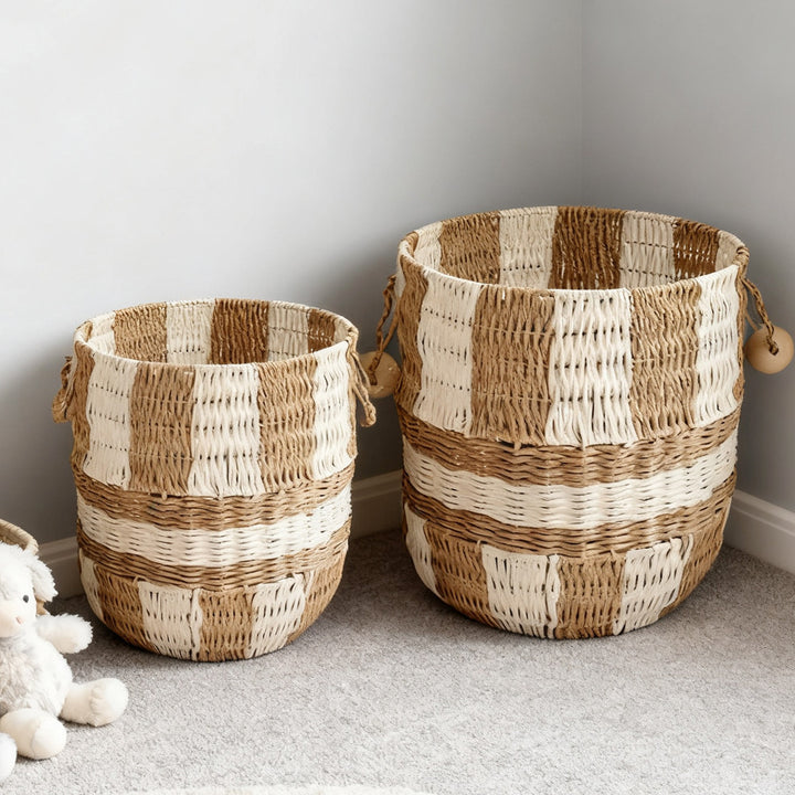 Handcrafted storage bucket made of pocket fabric