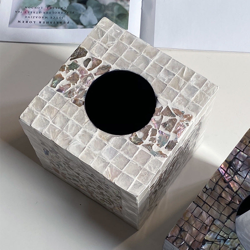 Mosaic paper bin made of natural materials