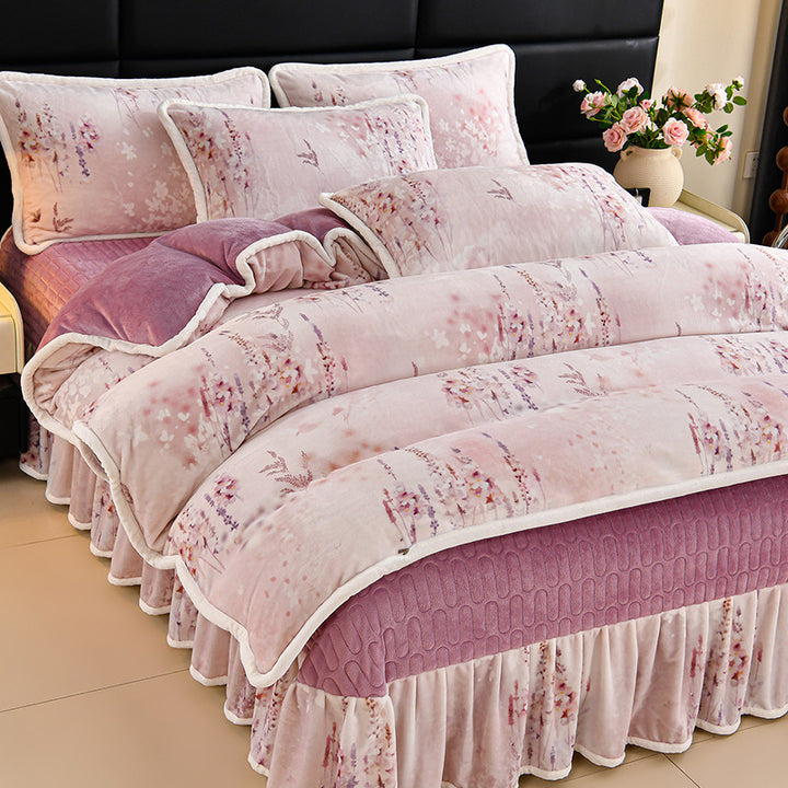 Luxurious Floral Embroidered Bedding Set