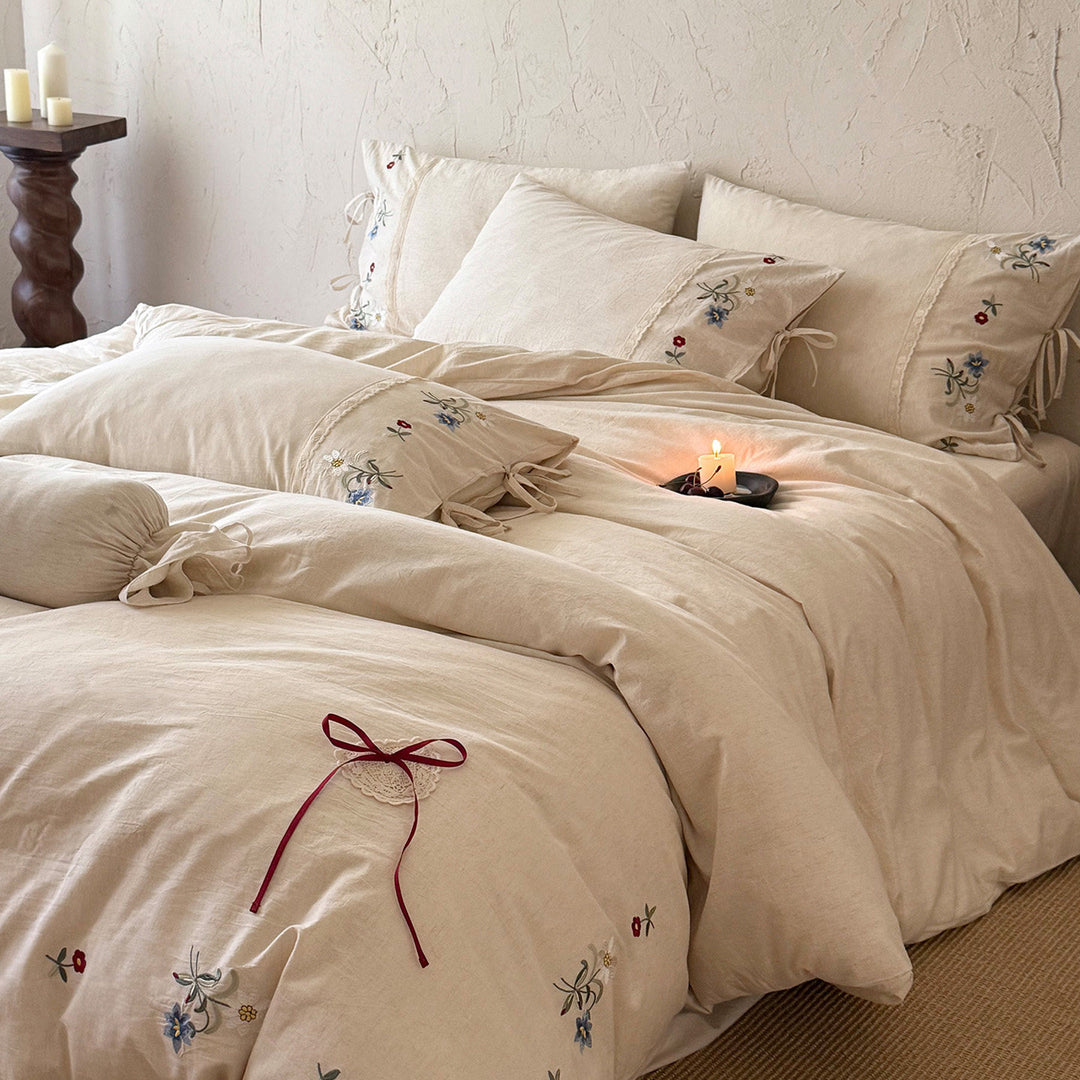 Decorative Embroidered Linen Bedding Set Avarnia