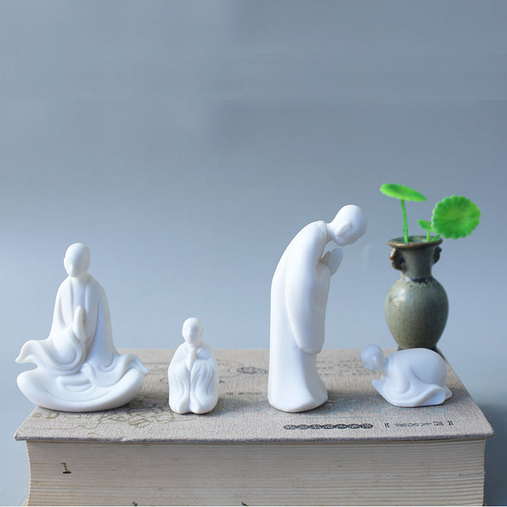 Decorative porcelain figurine