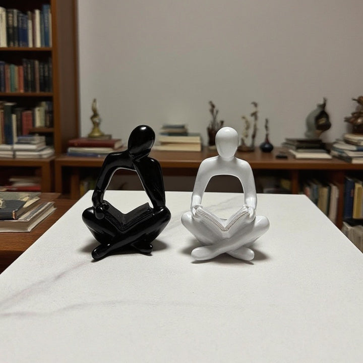 Readying Pose Decorative Figurine