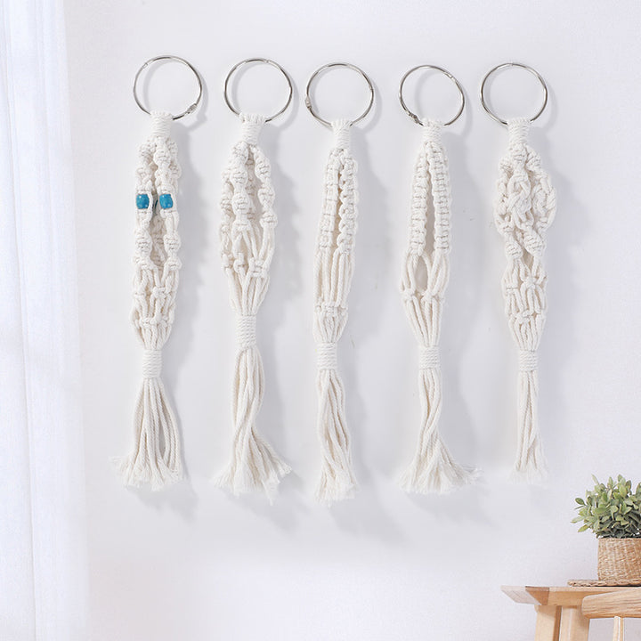 Key jewelry with macrame design