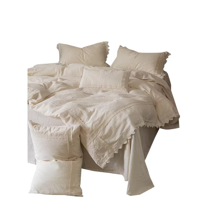 Decorative Elegant Textured Bedding Set Avarnia