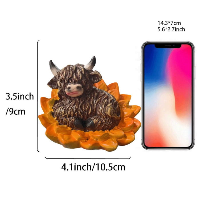 Charming Highland Cow Decorative Figurine