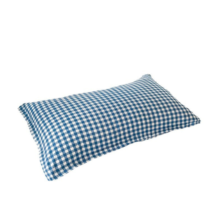 Stylish Plaid Bedding Set
