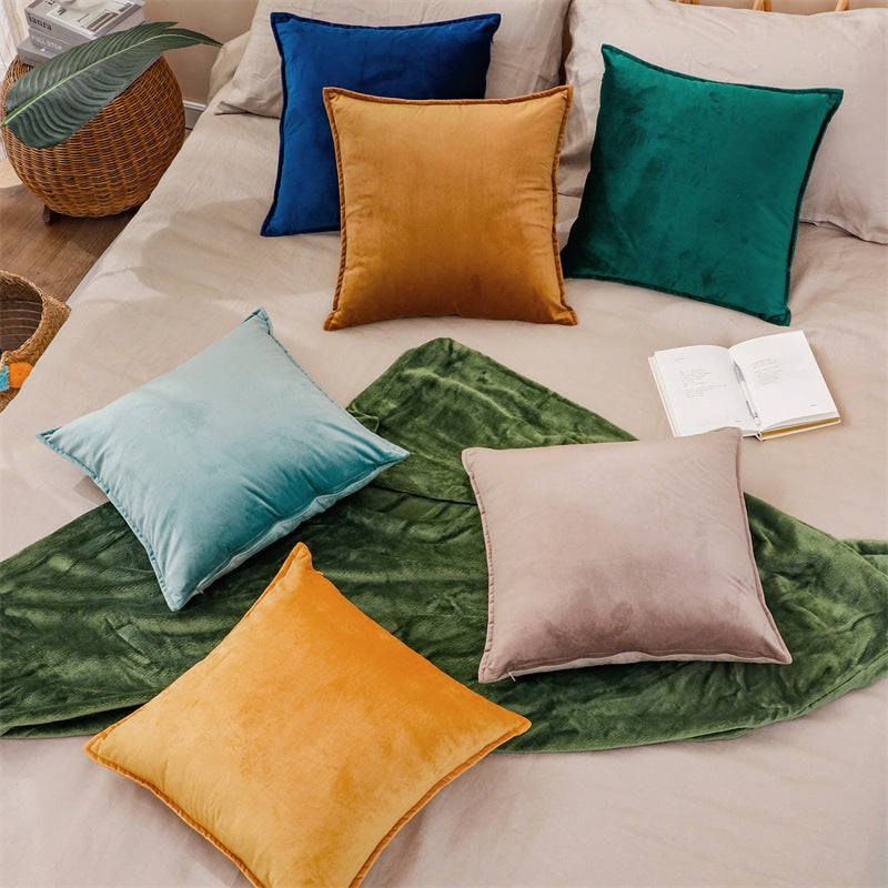 Velvet decorative cushion cover with concealed zipper and fine piping