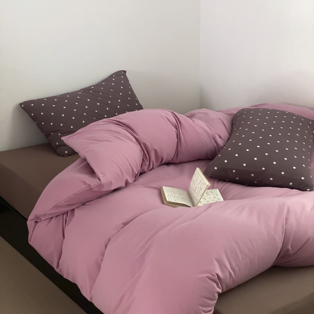 Decorative Cozy Bedding Set Avarnia