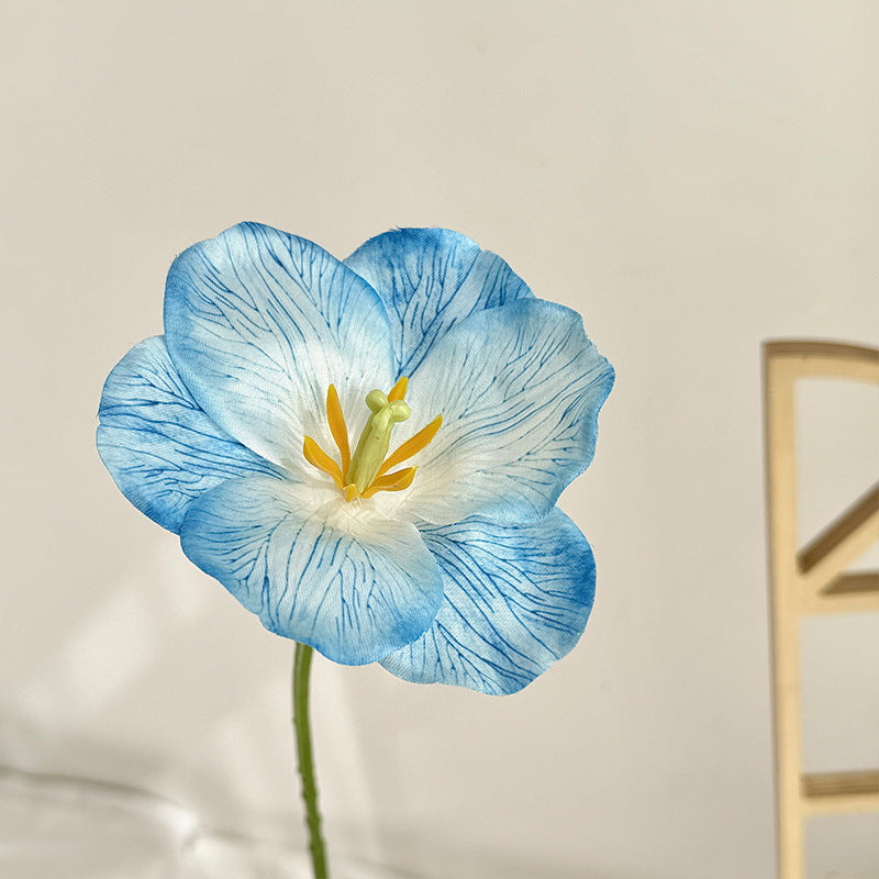 Realistic Decorative Flower