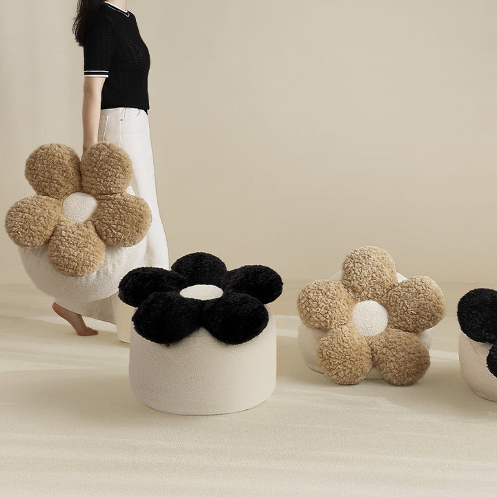 Beef seat pouf with flower seat cushion, bouclé cover and soft faux fur top