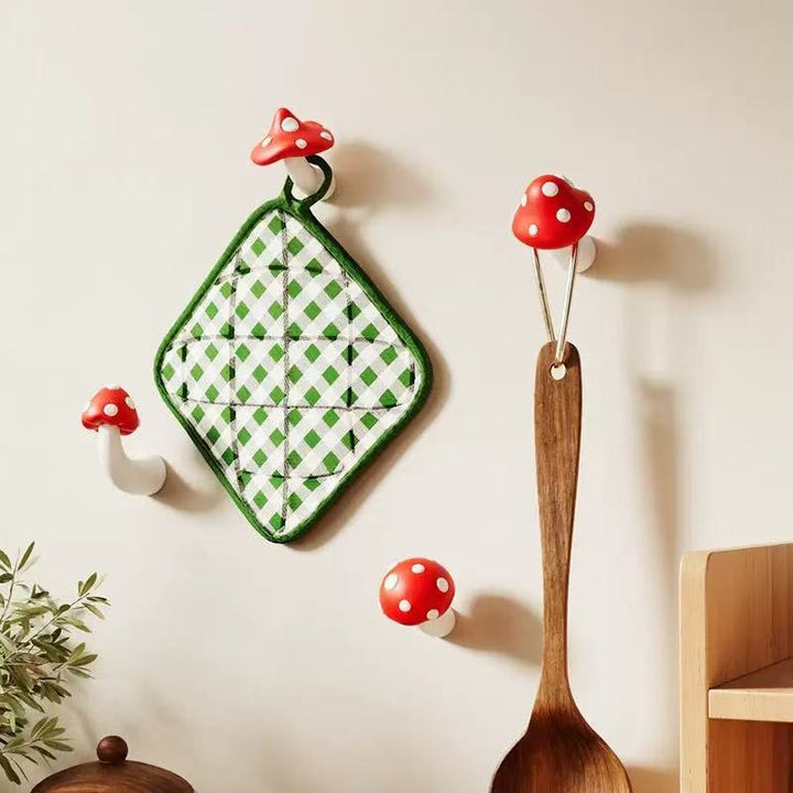 Mushroom-Shaped Phone Stand